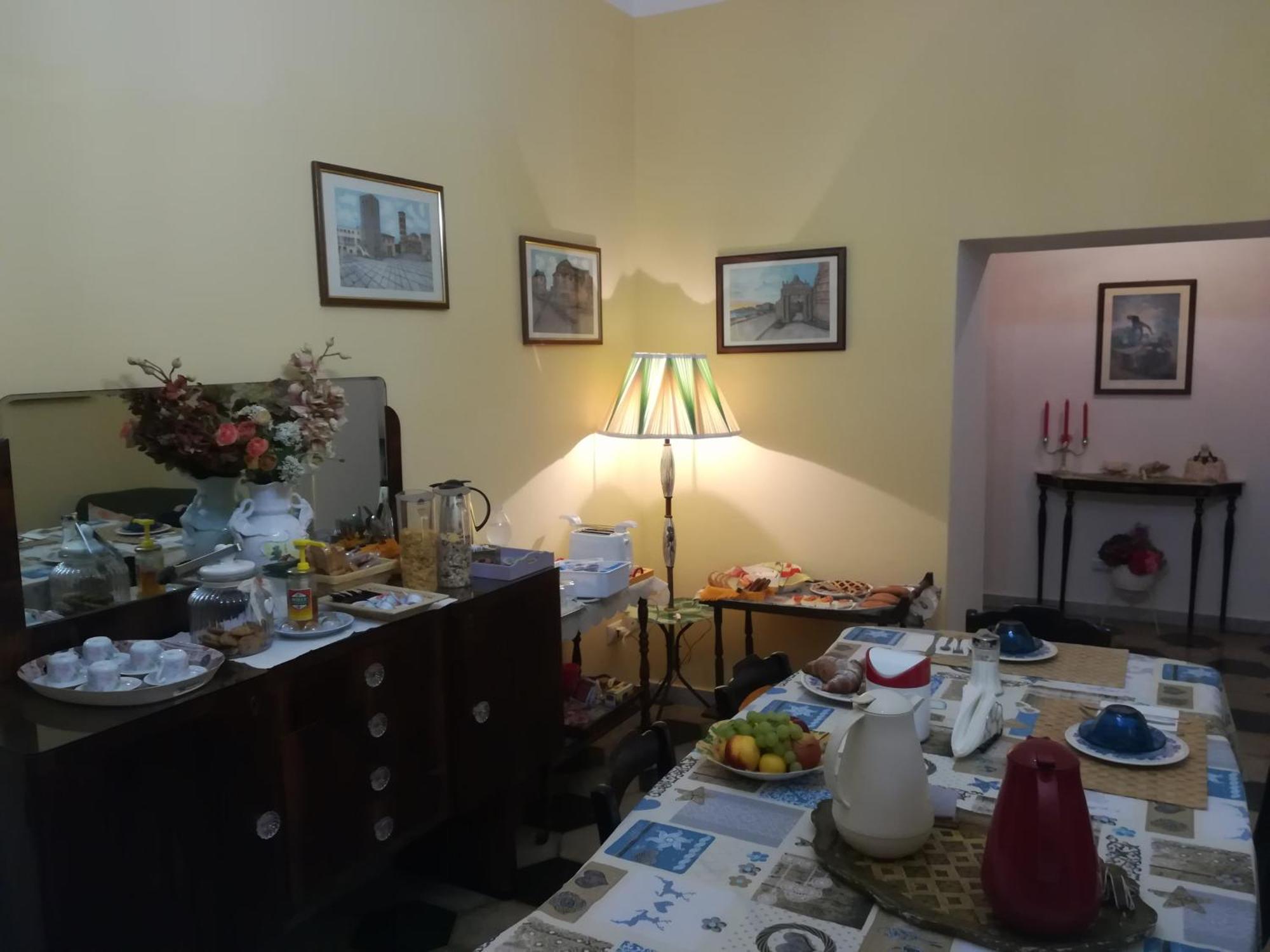 Bed and Breakfast Angelina Antica Dimora Terracina Esterno foto
